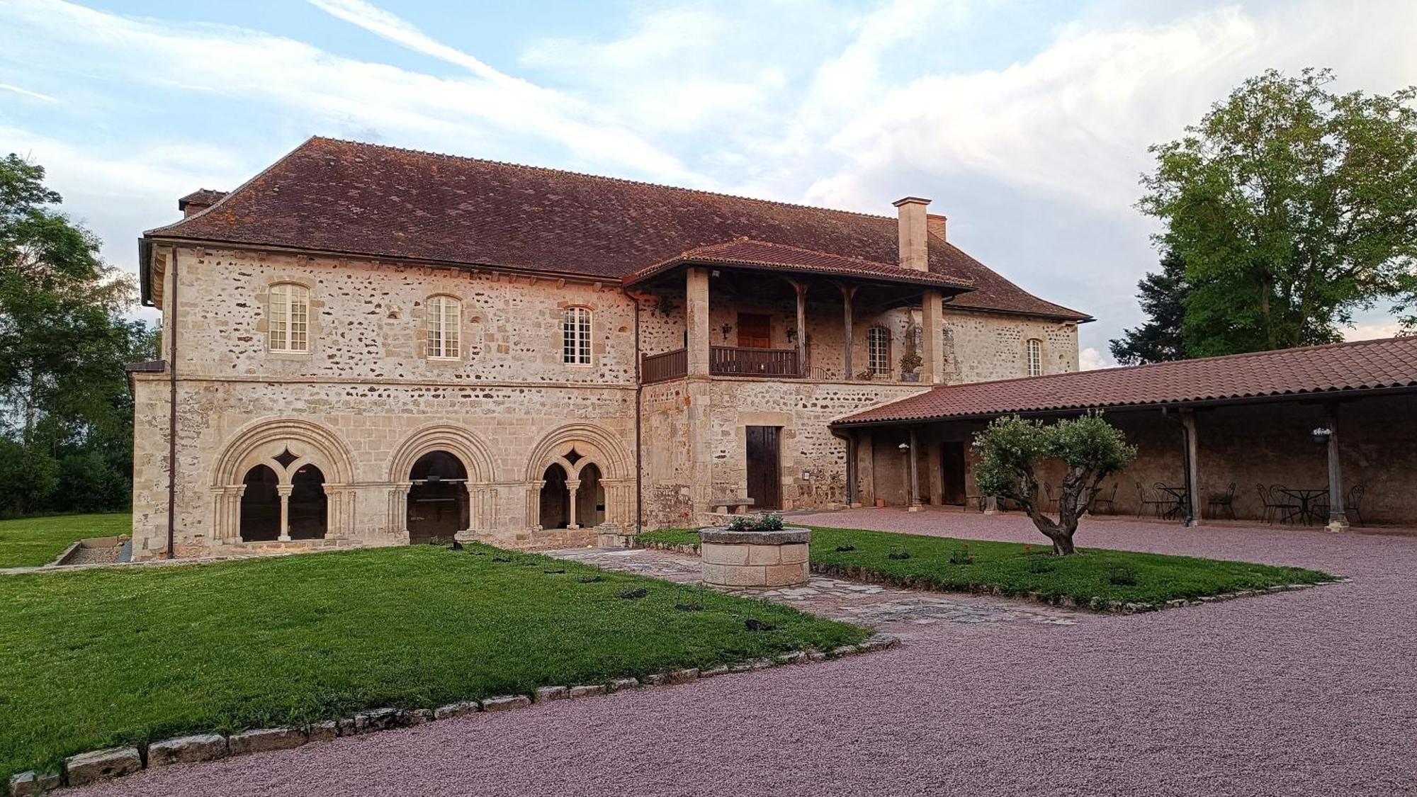 Abbaye Saint Gilbert住宿加早餐旅馆 外观 照片