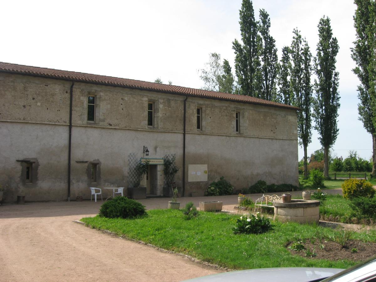Abbaye Saint Gilbert住宿加早餐旅馆 外观 照片
